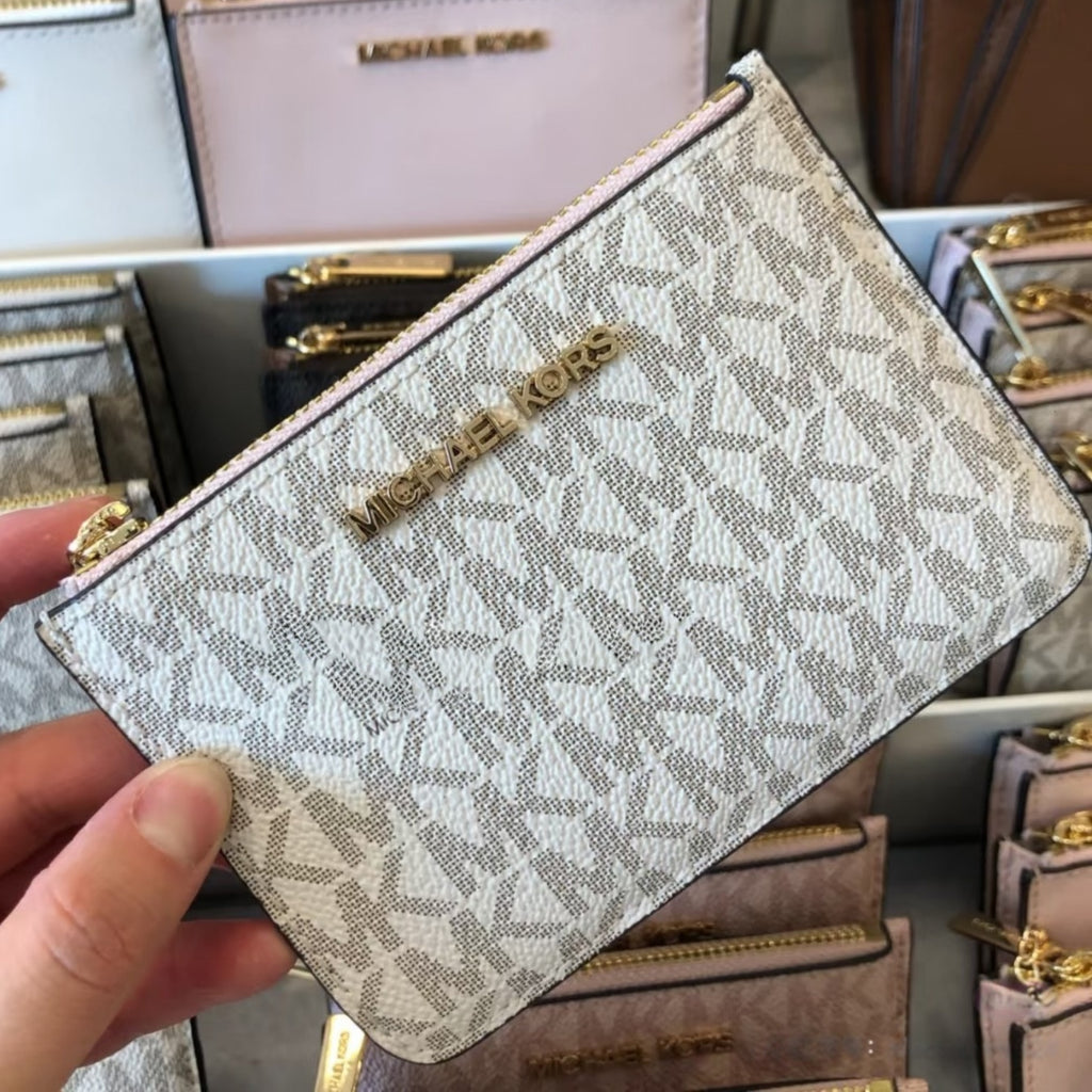 https://img.kwcdn.com/local-goods-image/2019505e2c8/252309c3-d03d-4da7-bdd4-a85c6a426ff0_1350x1350.jpeg.format.jpg
