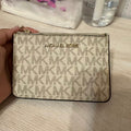 https://img.kwcdn.com/local-goods-image/2019505e2c8/9bf163c3-5a3e-4267-be63-137470f0152e_1800x1800.jpeg.format.jpg